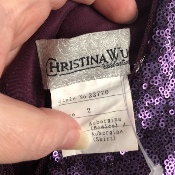 ⭕️ PRICE FIRM Christina Wu Size 2 Aubergine Sequin Gown - Picture 5 of 6